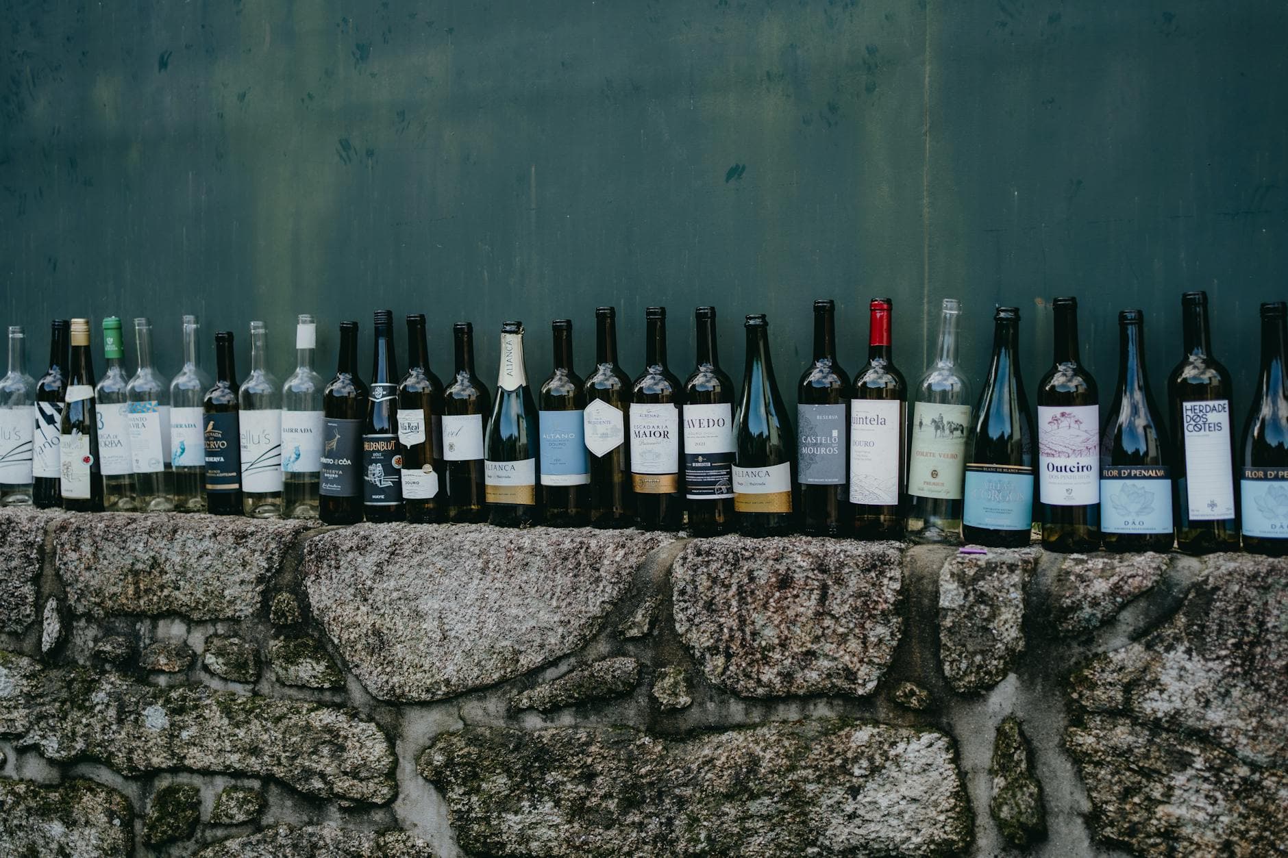 Wine Tasting Dress Code: What to Wear
